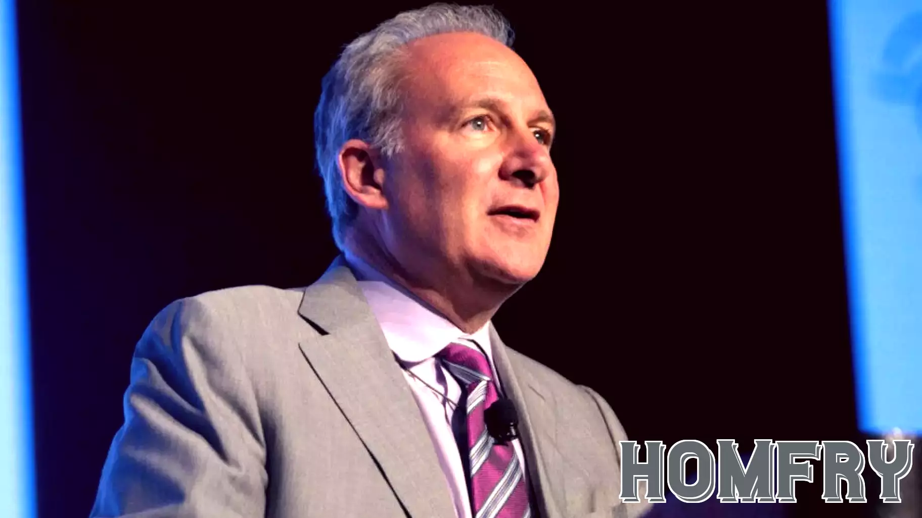 Peter Schiff Challenges Michael Saylor's Bitcoin Real Estate Analogy